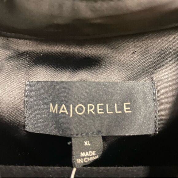 MAJORELLE Maritza Shirt Dress Black satin mini
Fall Revolve NWT XL - Picture 8 of 9